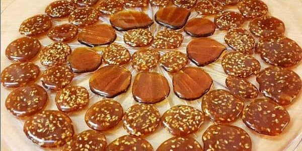 تصویر 5 از خرید پولکی کنجدی خانگی + قیمت فروش استثنایی